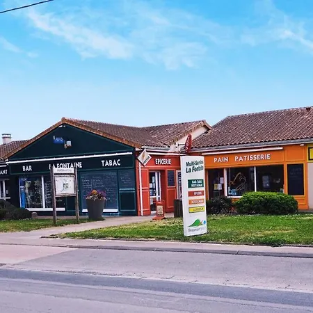 Les Charmes Du Lac Gite Romantique Avec Jacuzzi Privatif בית נופש