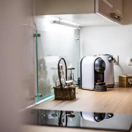 Dom wakacyjny Les Charmes Du Lac Gite Romantique Avec Jacuzzi Privatif *