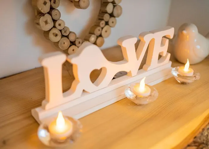 Les Charmes Du Romantique Avec Jacuzzi Privatif *