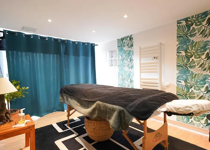 Tatil Evi Les Charmes Du Romantique Avec Jacuzzi Privatif